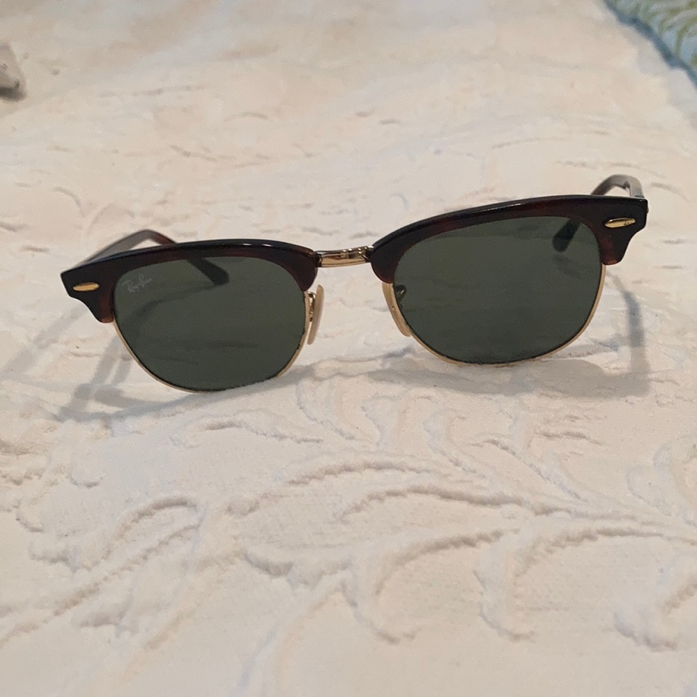Rayban Clubmasters in Tortoise
